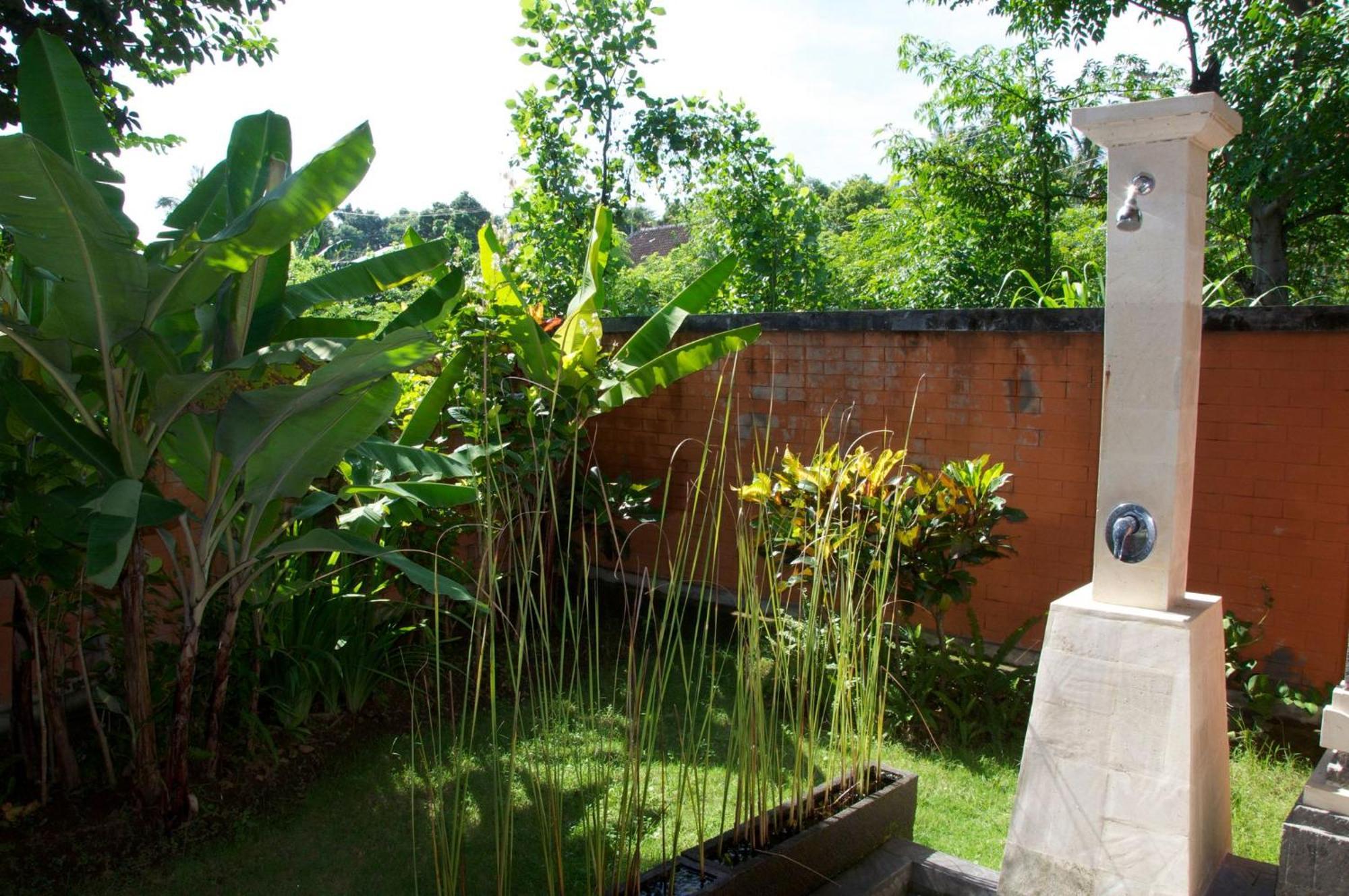 Villa Bali Pondok Jepang Lovina Exteriör bild