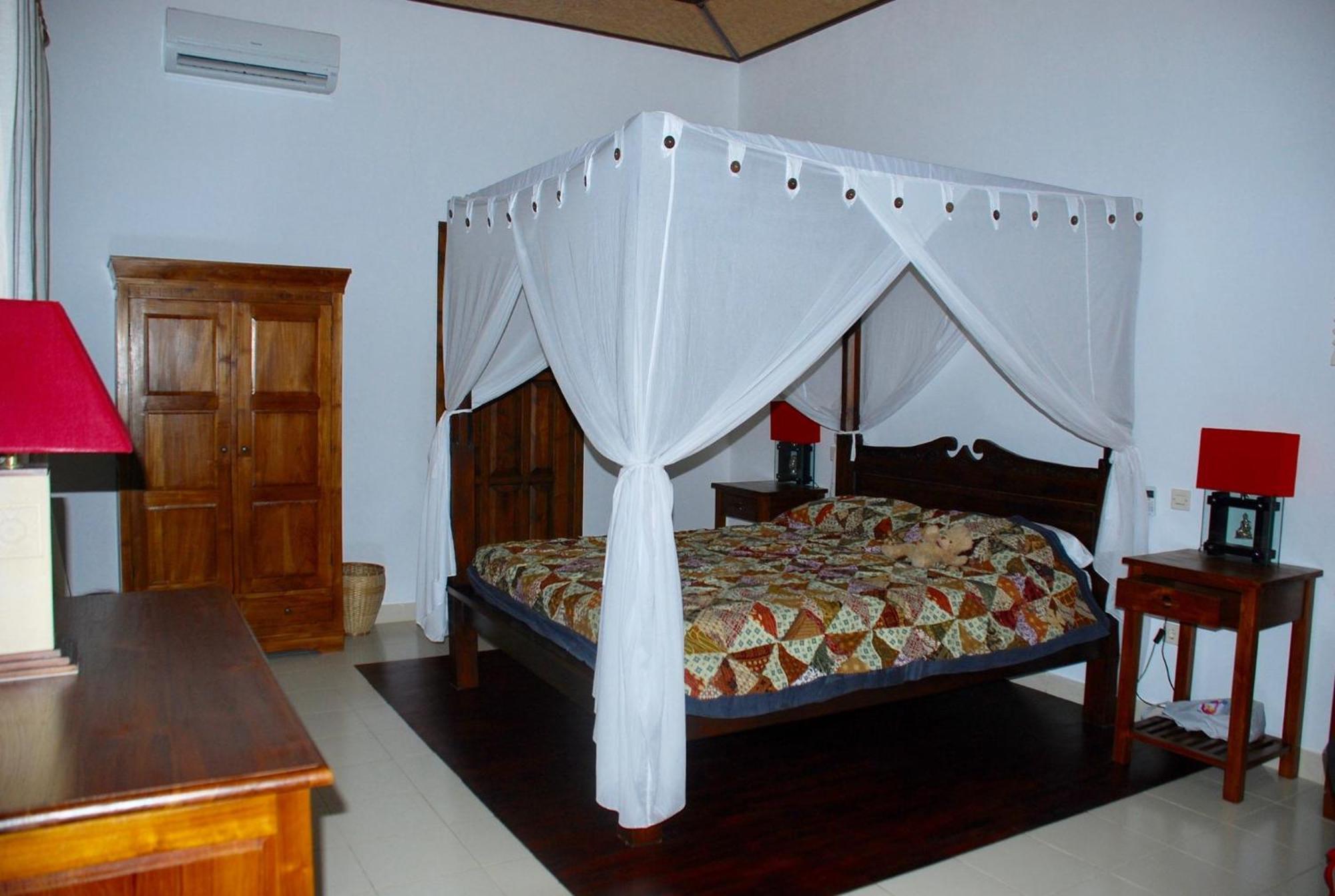 Villa Bali Pondok Jepang Lovina Exteriör bild